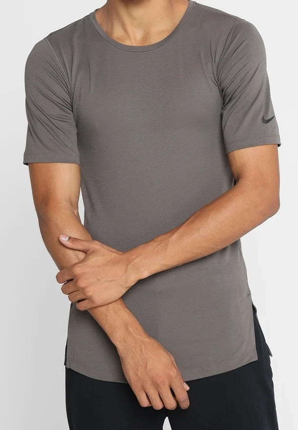 Camiseta básica Nike Performance