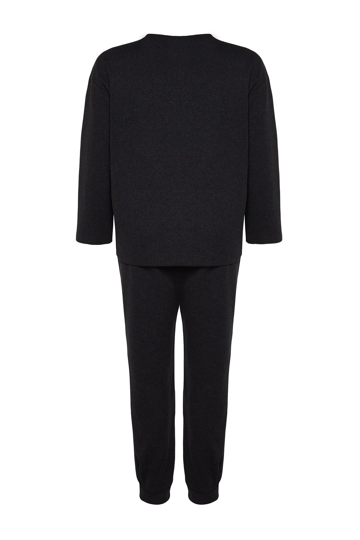 Trendyol Curve  Geräuchertes Pyjama-Set aus strukturiertem Strick TBBAW24AI00000