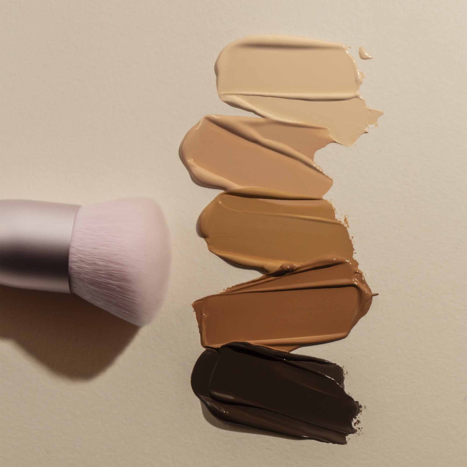 KYLIE COSMETICS Power Plush Longwear