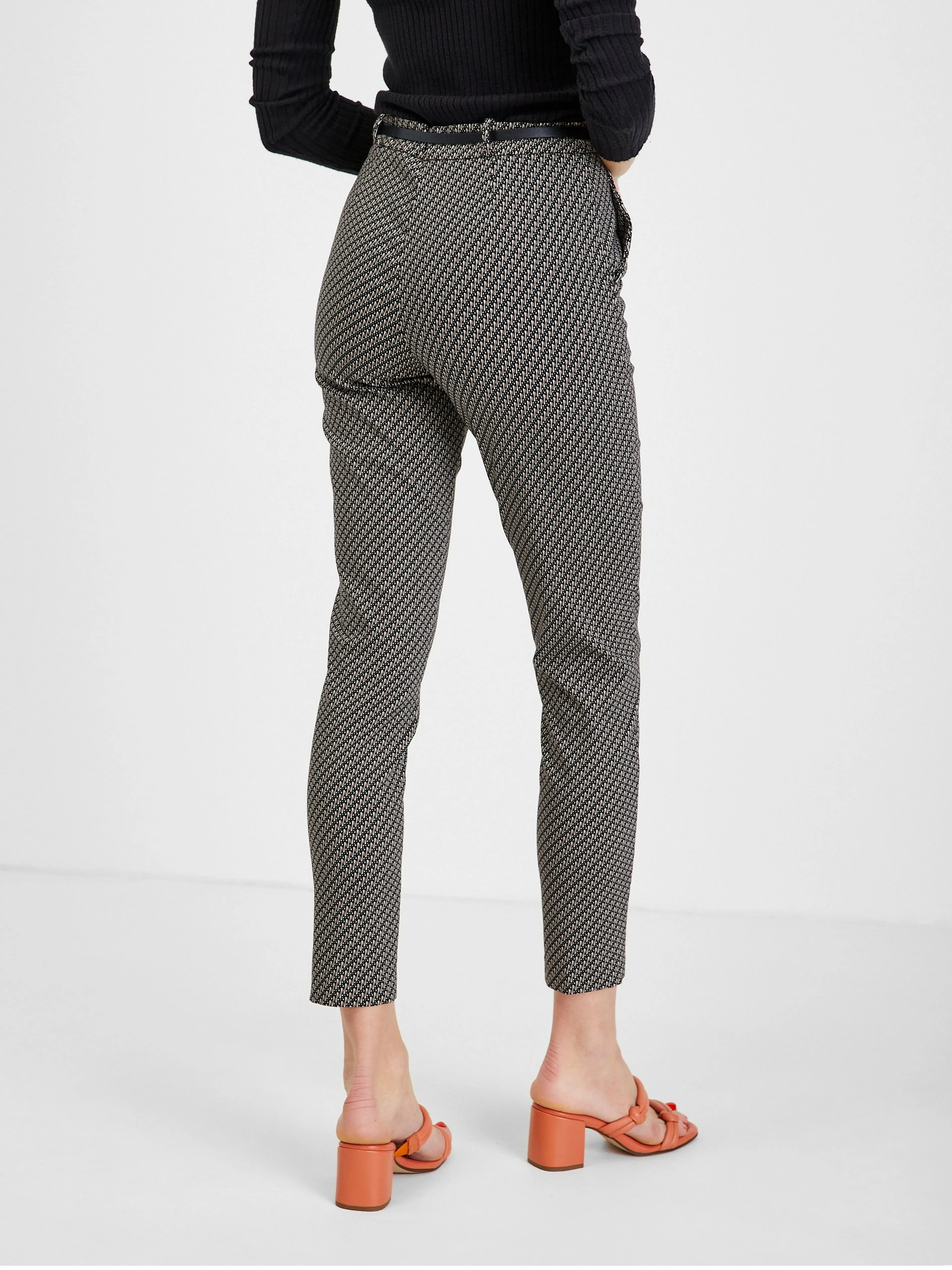 Schwarz-weiß gemusterte Damenhose ORSAY