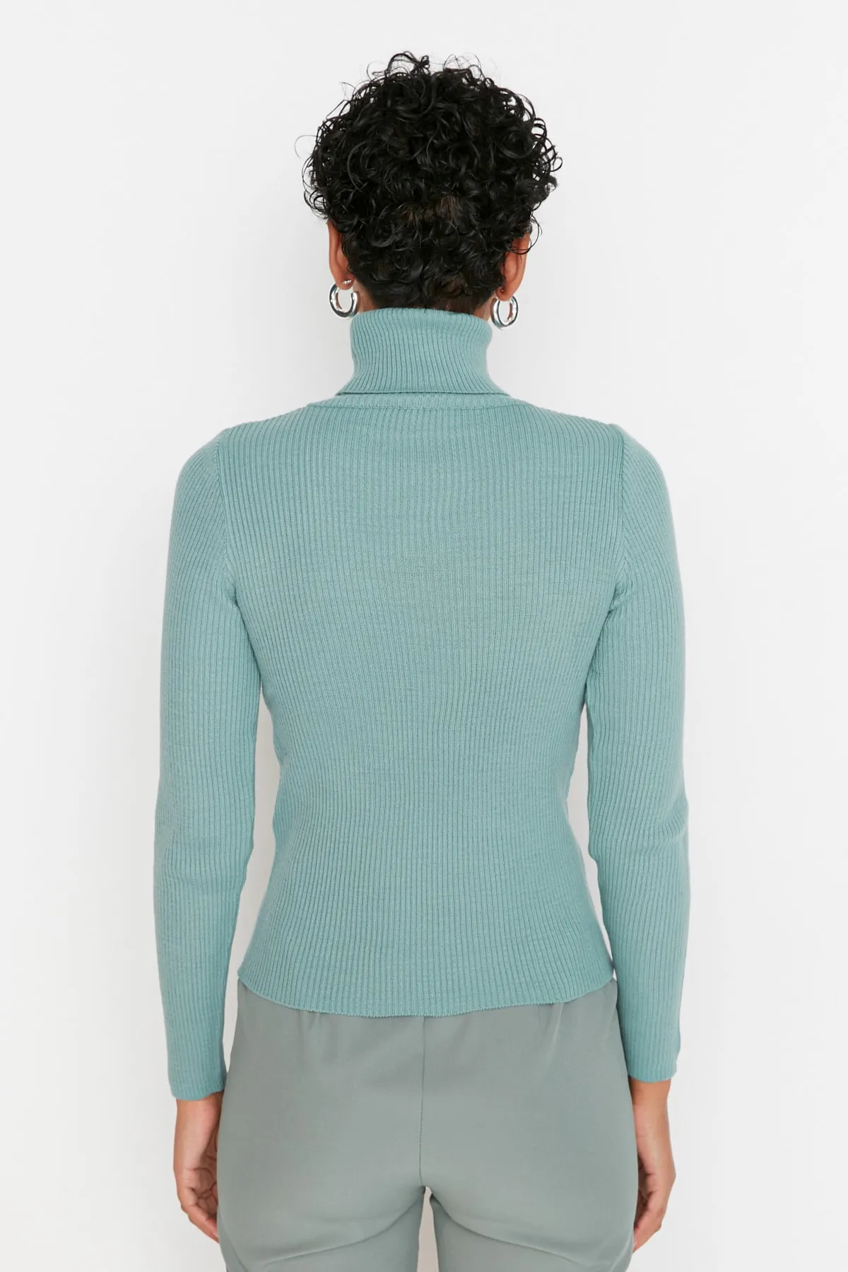 Trendyol Collection  Mintgrüner Basic Rollkragenpullover TWOAW21KZ1279