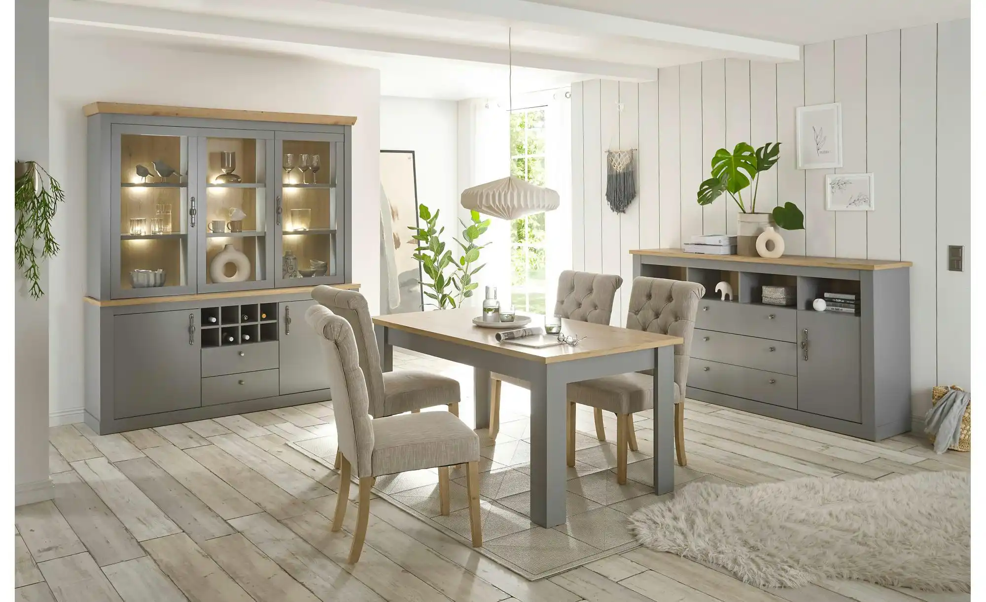 Sideboard
