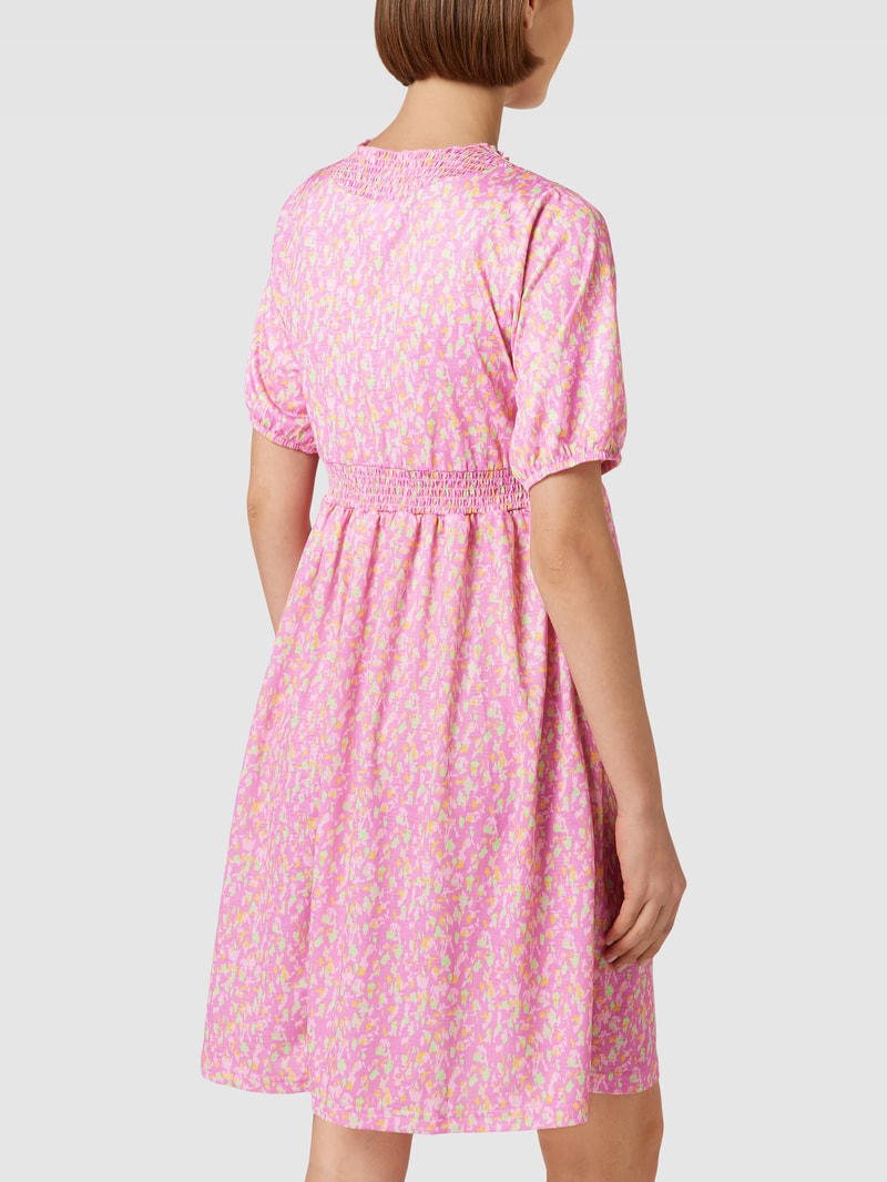 Umstands-Kleid mit Smok-Details Modell 'Amaya Tess' in pink