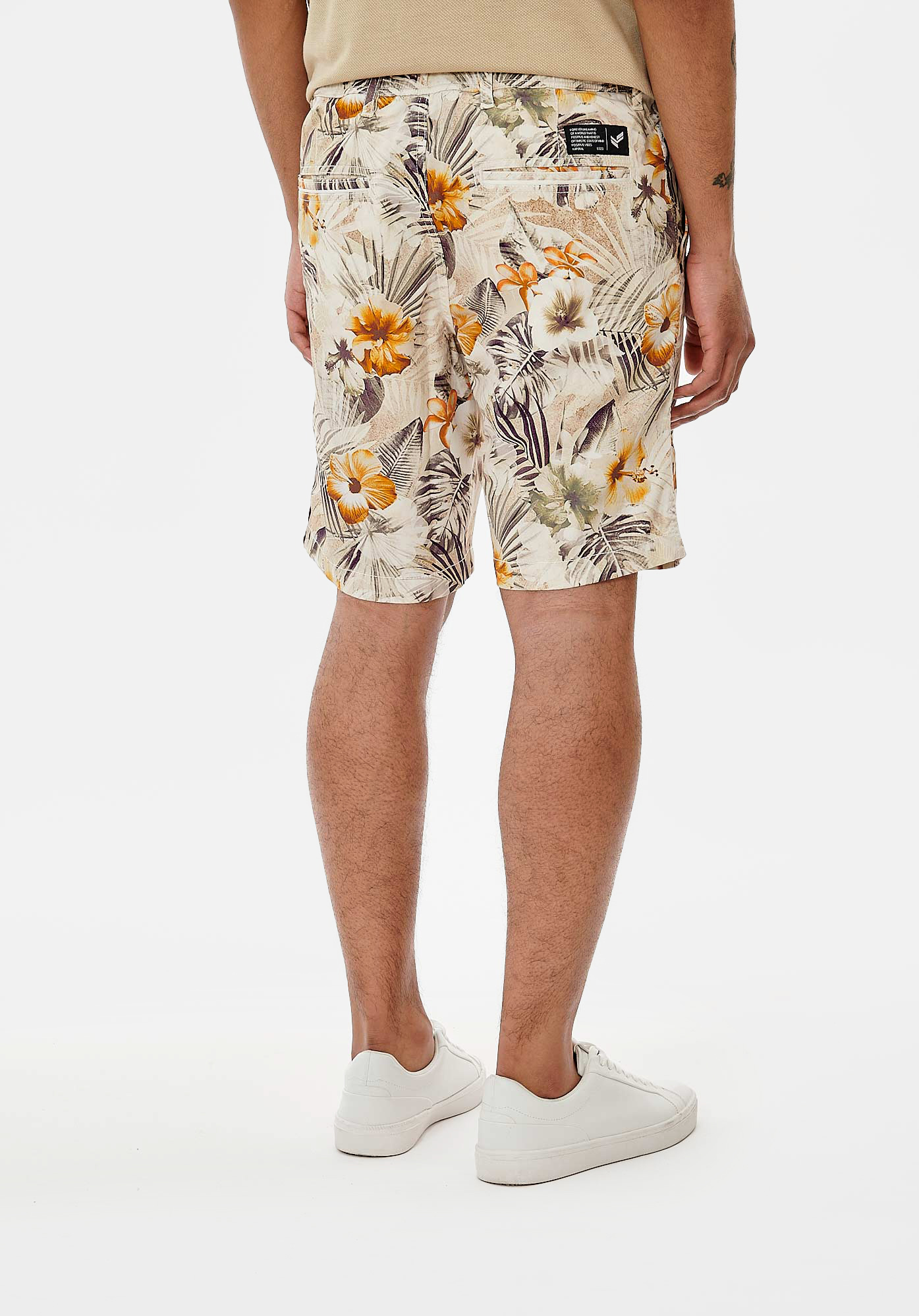 MANU   Short slim fleuri Homme