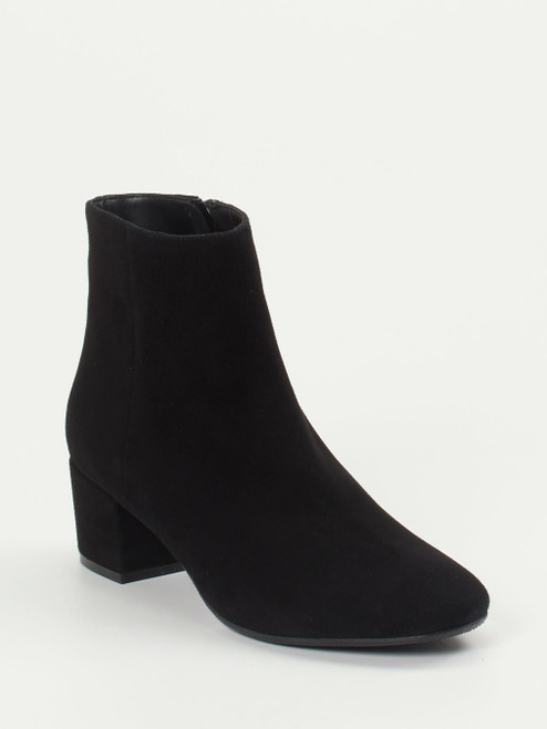 Stiefelette-17150090186 Konstantin Starke