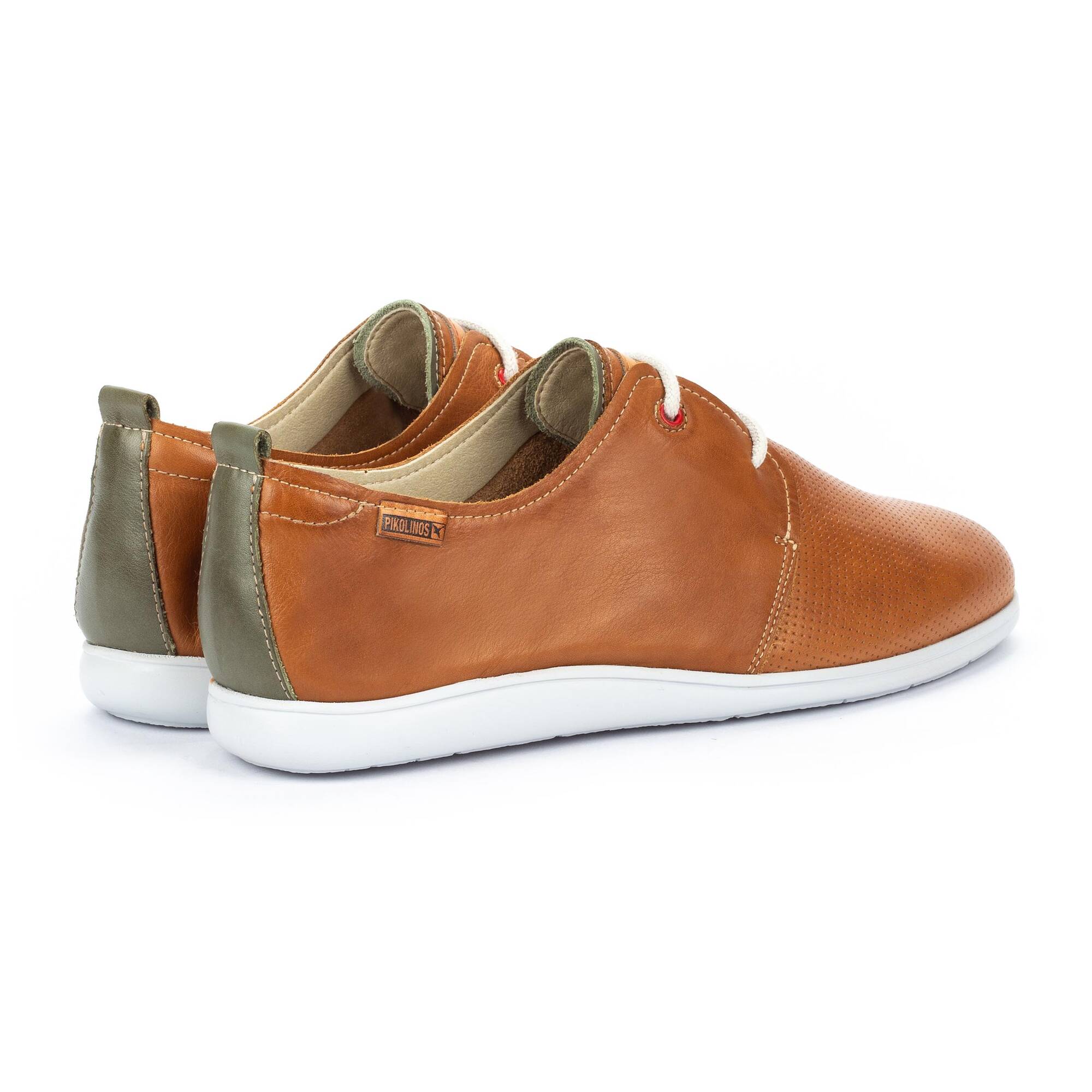 buty w stylu sportowym - BRANDY