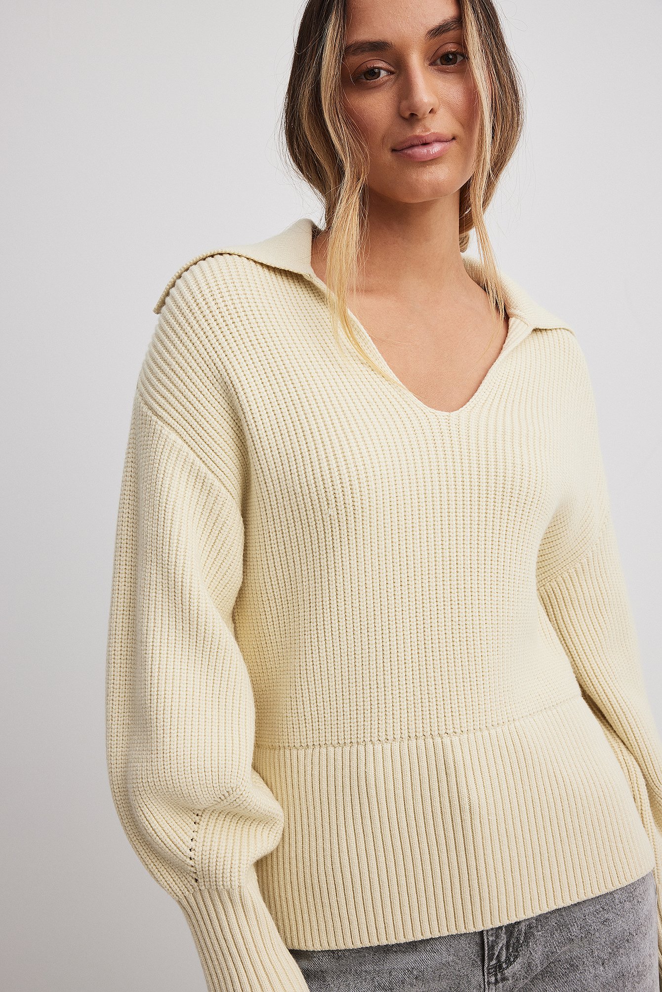 Strickpullover mit V-Ausschnitt