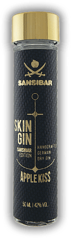 Skin Gin - Edition APPLE KISS Sansibar Edition Röhrchen 0,05 Liter Skin Gin - Edition APPLE KISS Sansibar Edition Röhrchen 0,05 Liter Neben klassischem Wacholder spielen bei Skin Gin SANSIBAR EDITION Noten von Äpfeln aus dem Alten Land und Marokkanis