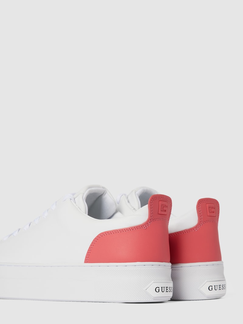 Sneaker mit Label-Details Modell 'GIAAS' in weiß