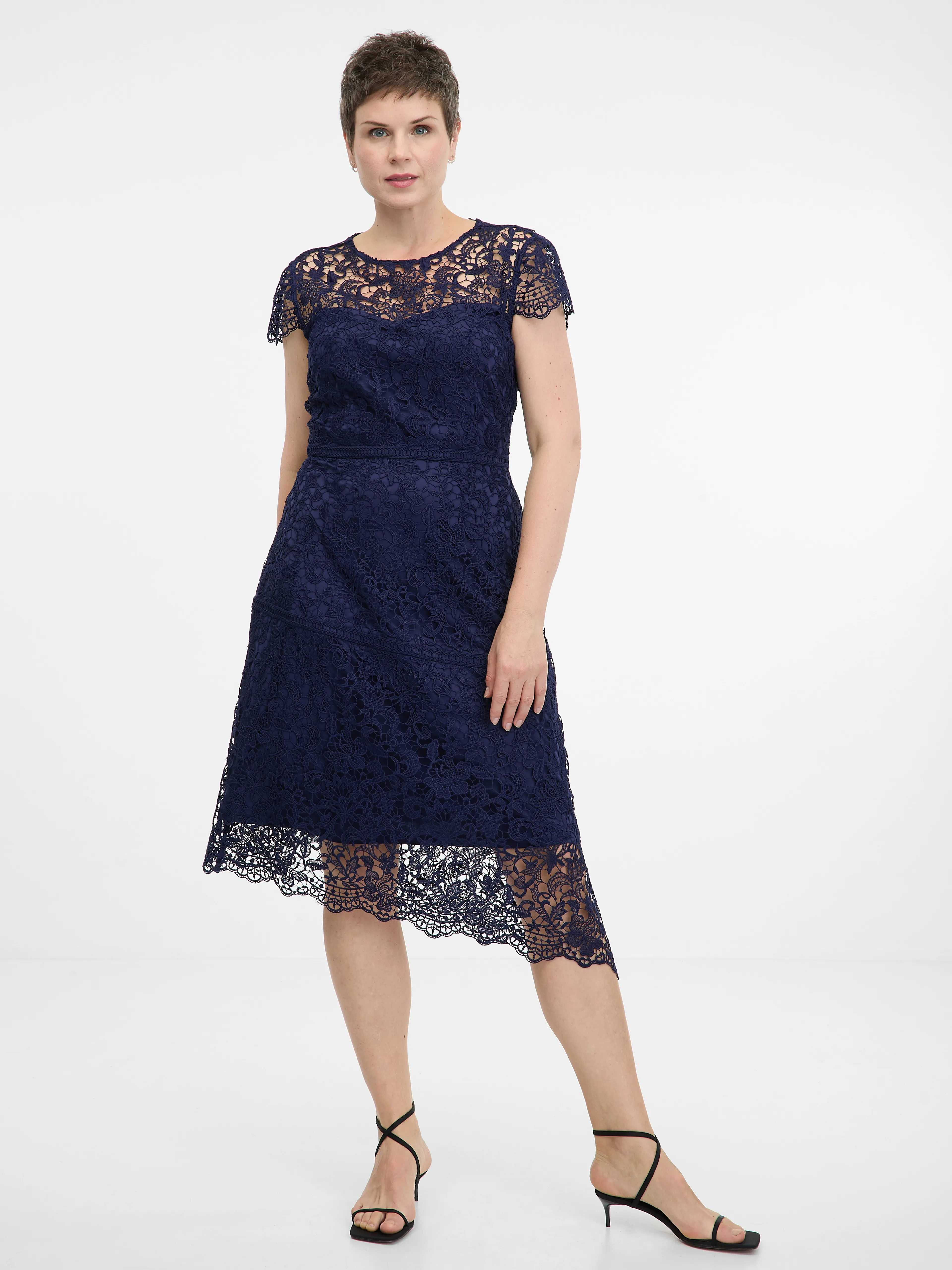 Dunkelblaues Damenkleid ORSAY