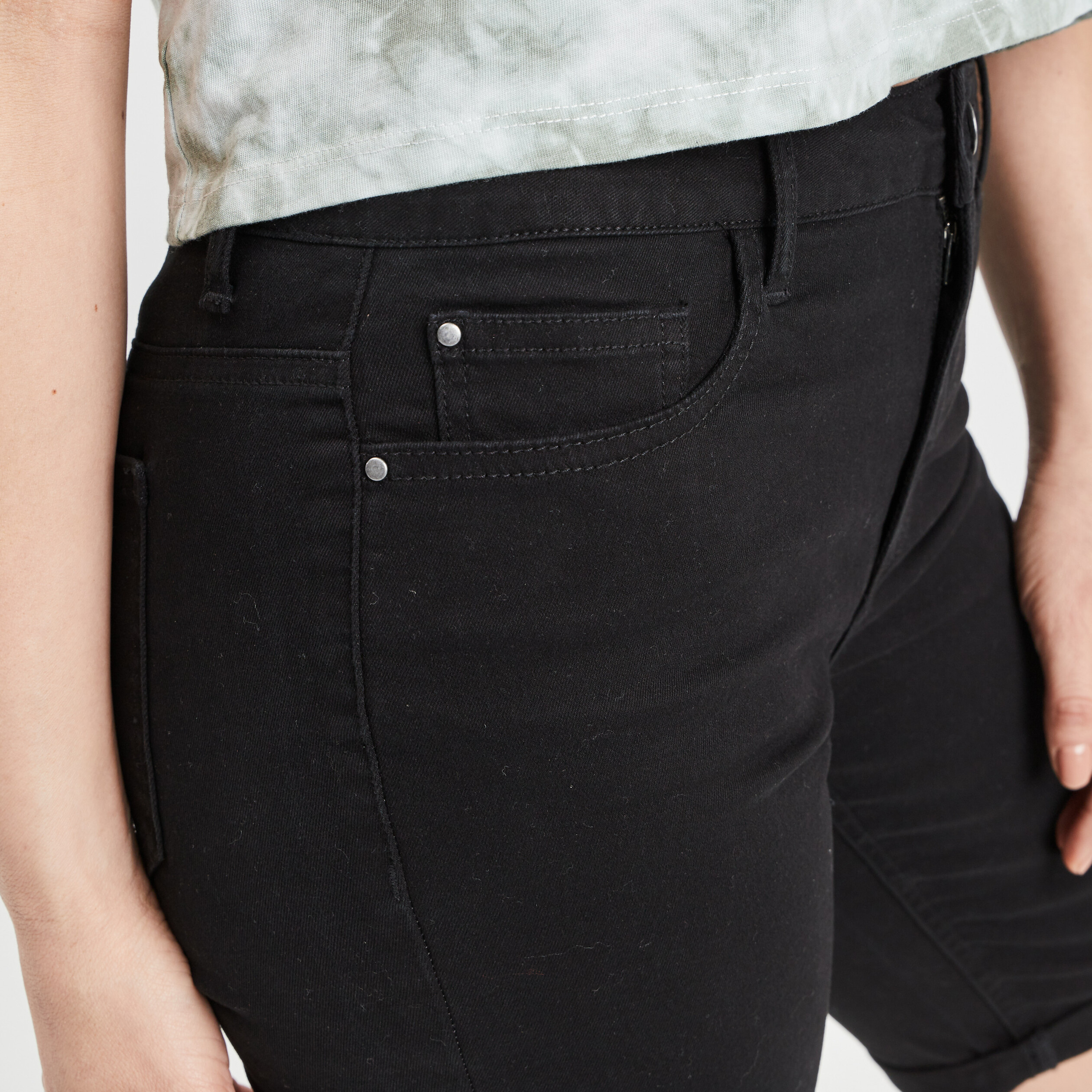 Bermuda slim noir femme | La Halle