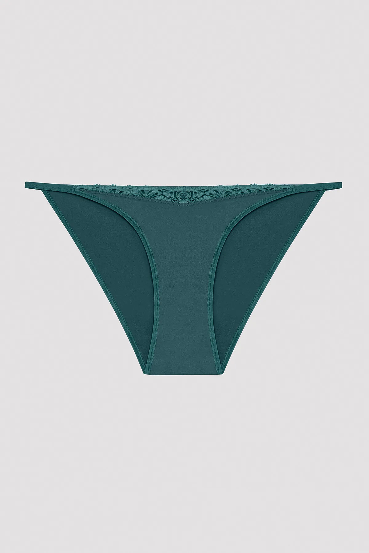 Penti  3-teiliger Slip mit Mikrospitzendetail