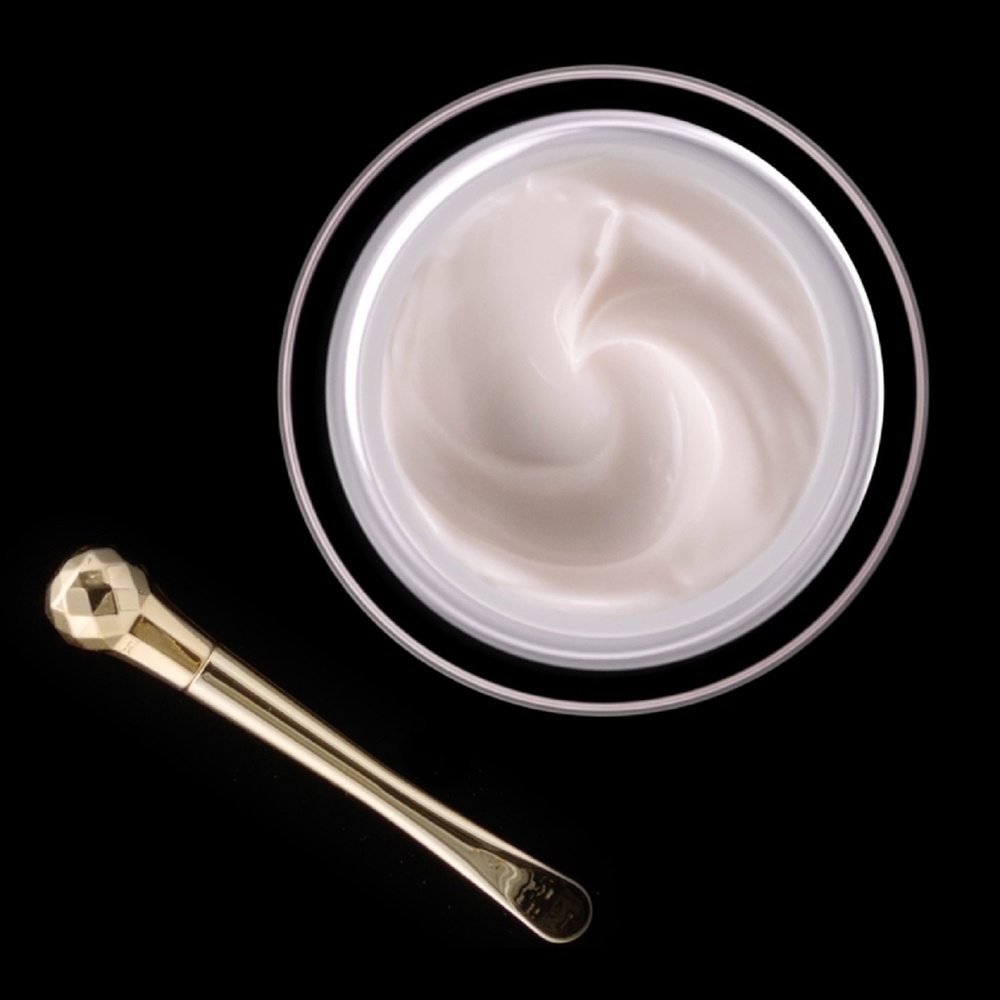 Estée Lauder Re-Nutritiv Ultimate Diamond Crème contour des yeux révélatrice d'éne rgie