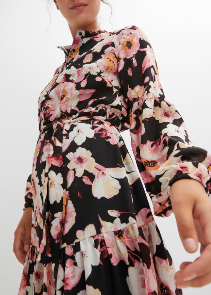 Geblümtes Kleid