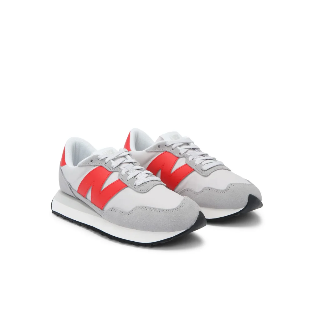 New Balance 237 MS237BO / grau