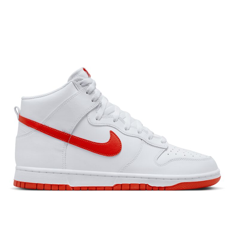 NIKE Dunk High 