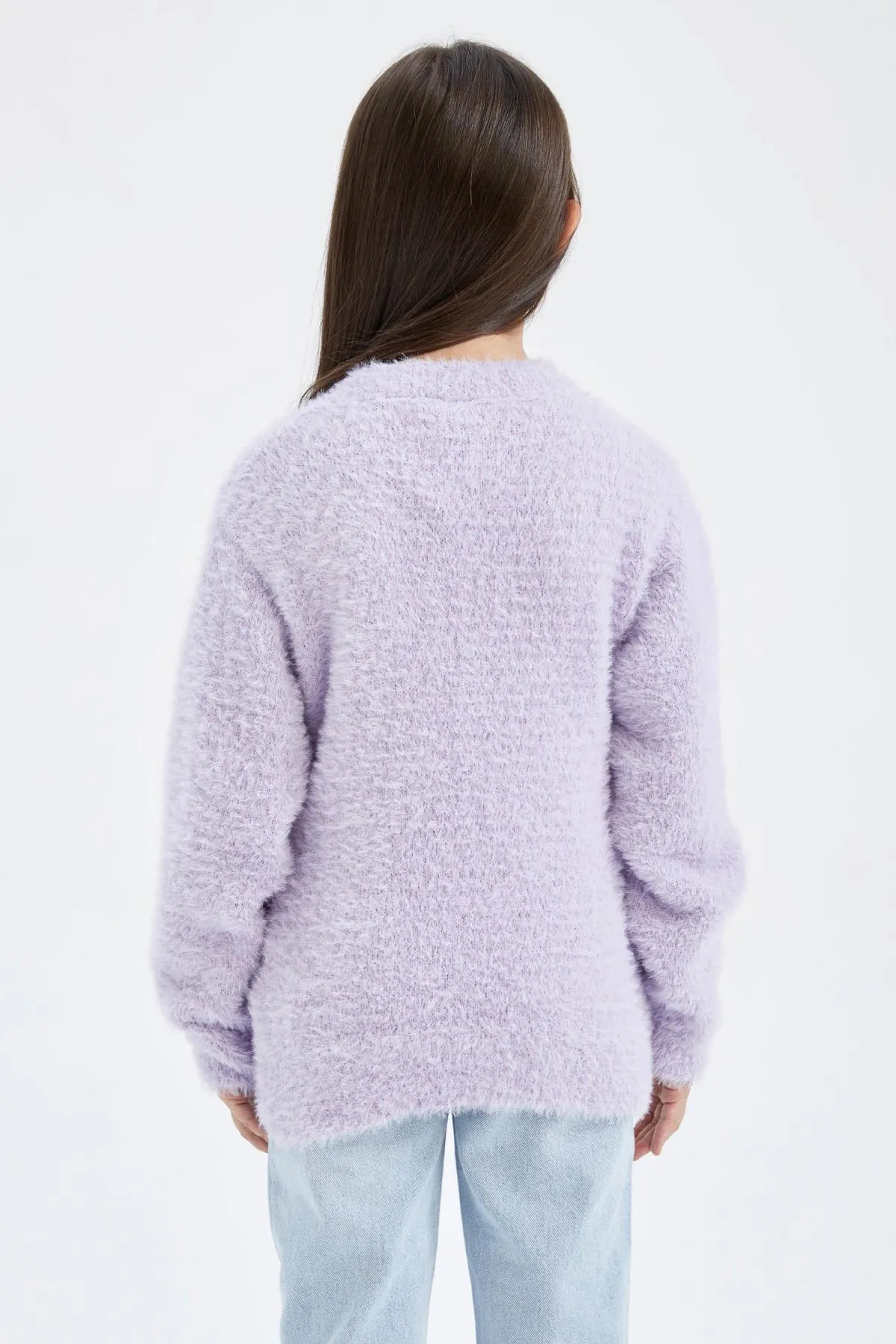 DeFacto  Mädchenpullover mit normaler Passform und Rundhalsausschnitt