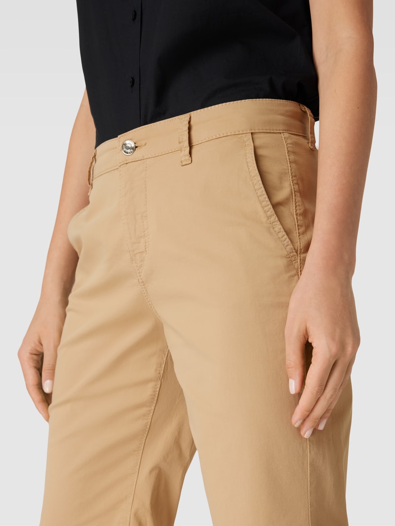 Chino-Shorts mit Allover-Print in beige
