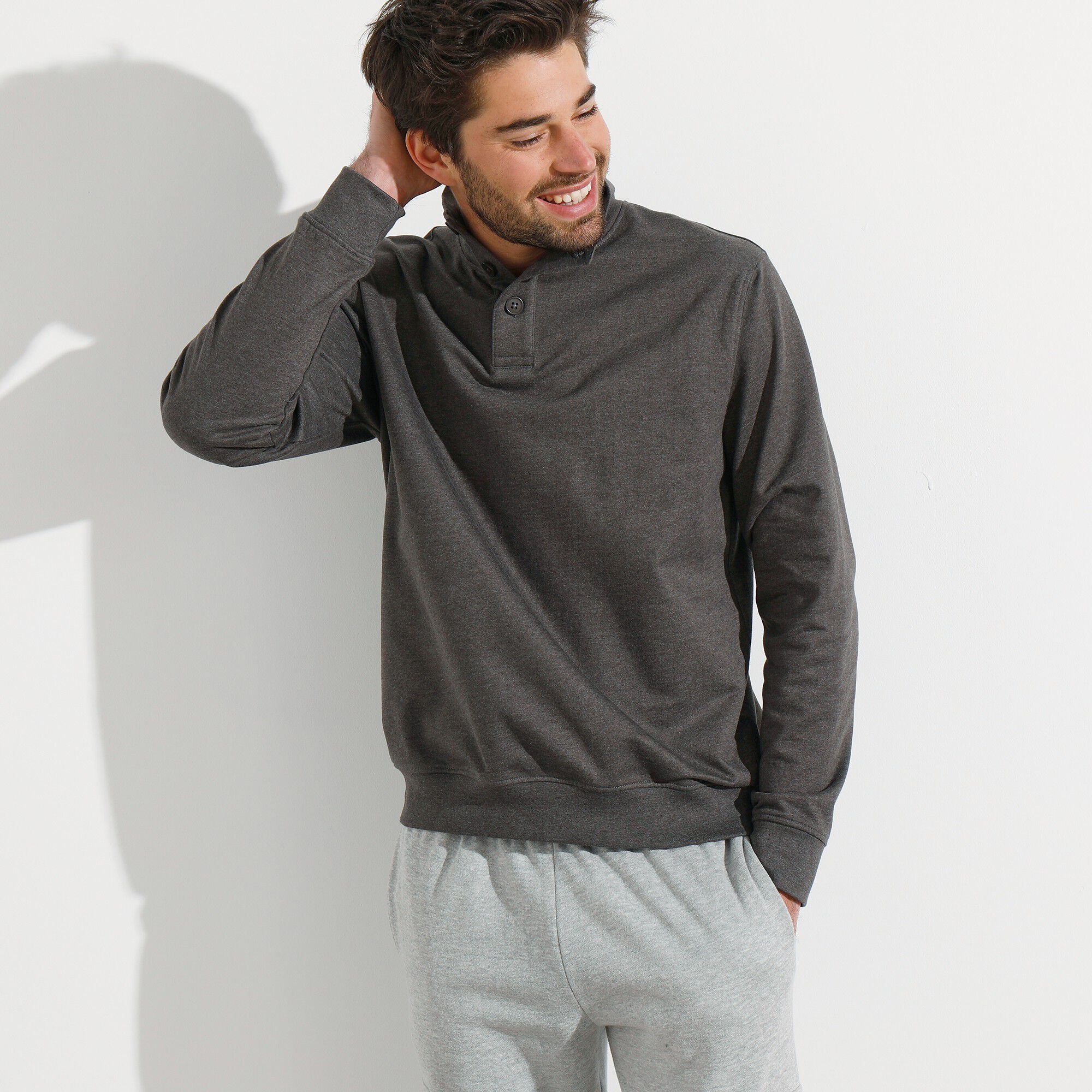 Sweat col montant boutonné en molleton