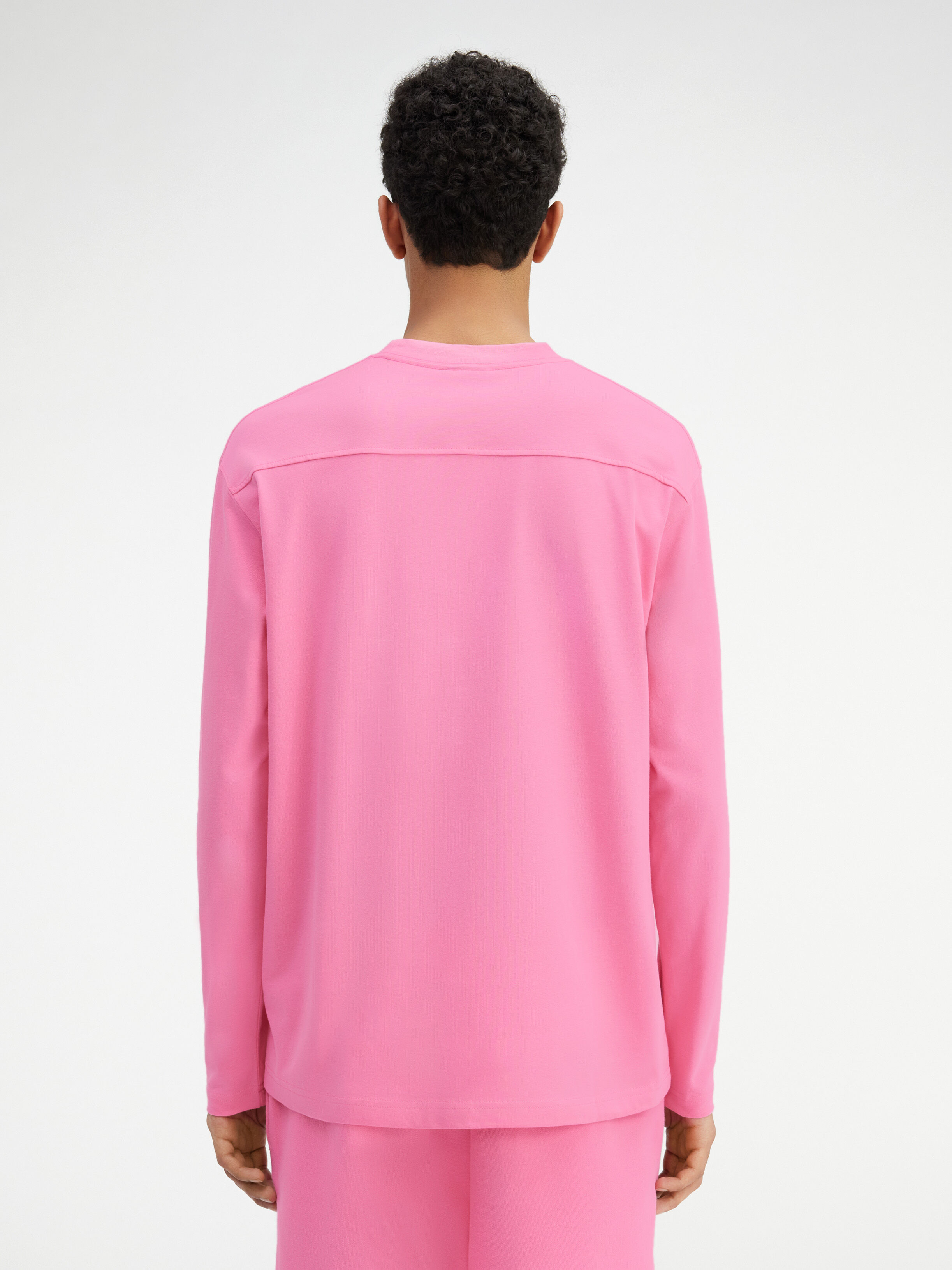 Le t-shirt manches longues