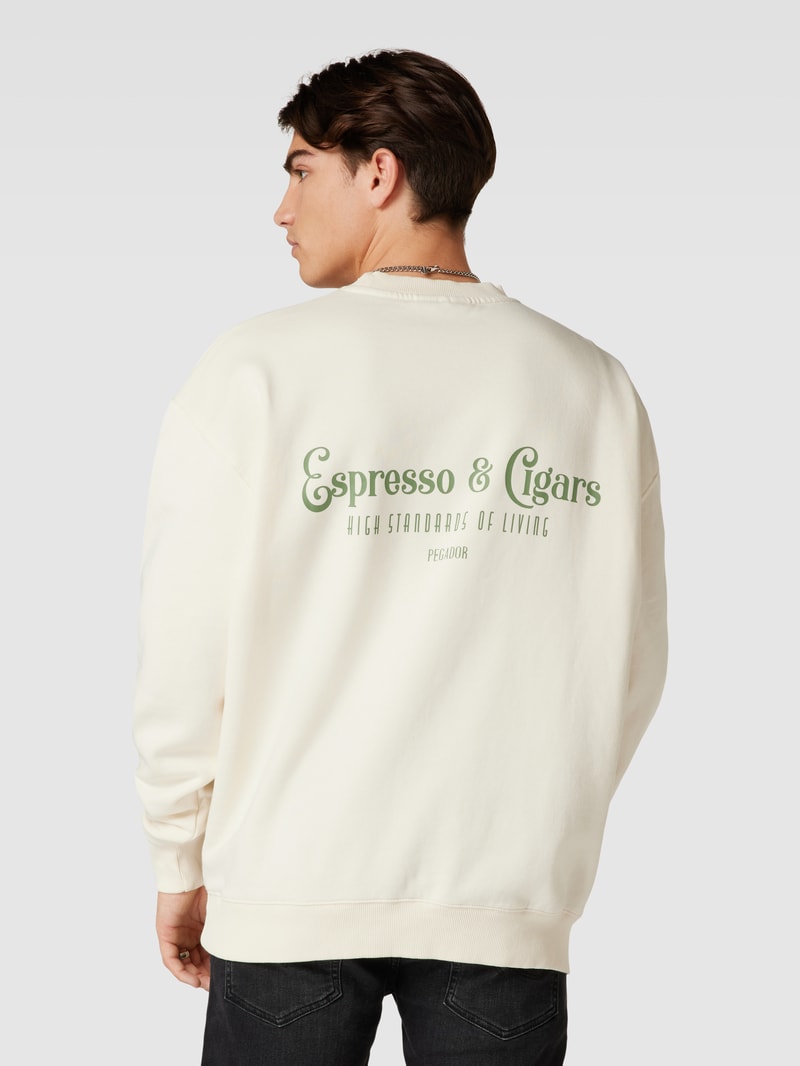 Oversized Sweatshirt mit Label-Print Modell 'Racoon' in offwhite