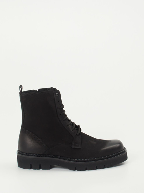 Boots-47010090769 Konstantin Starke