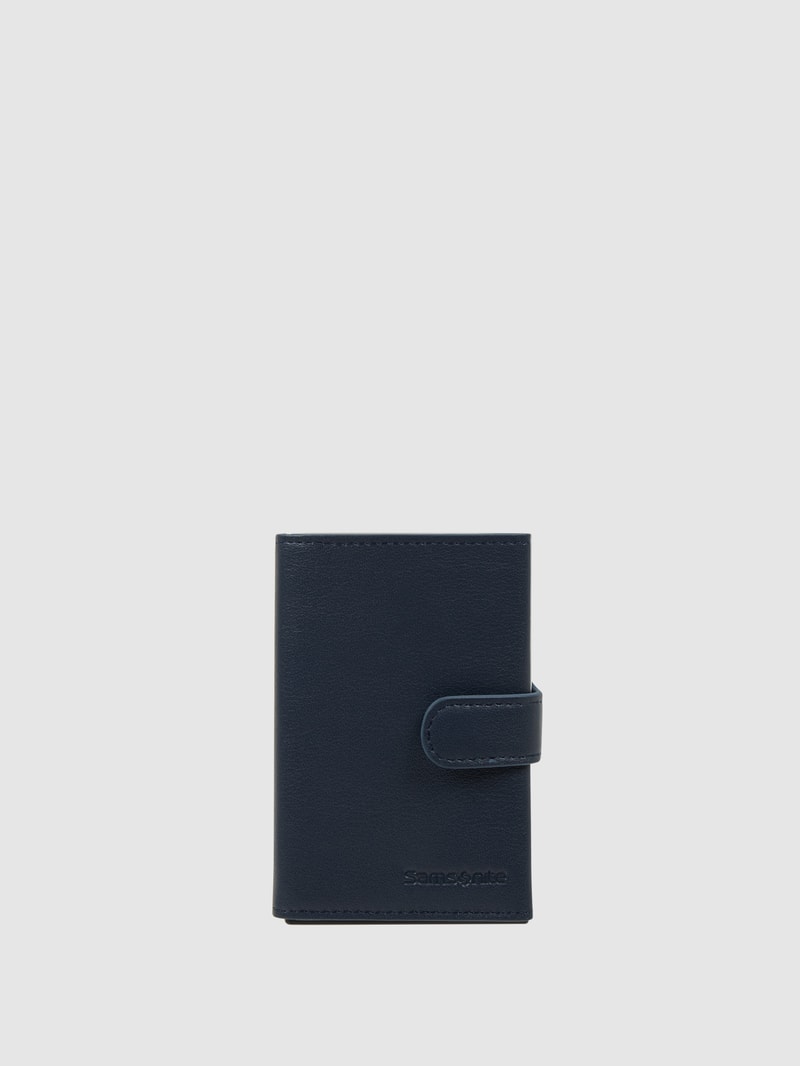 Kartenetui aus Leder Modell 'Alu Fit' in blau