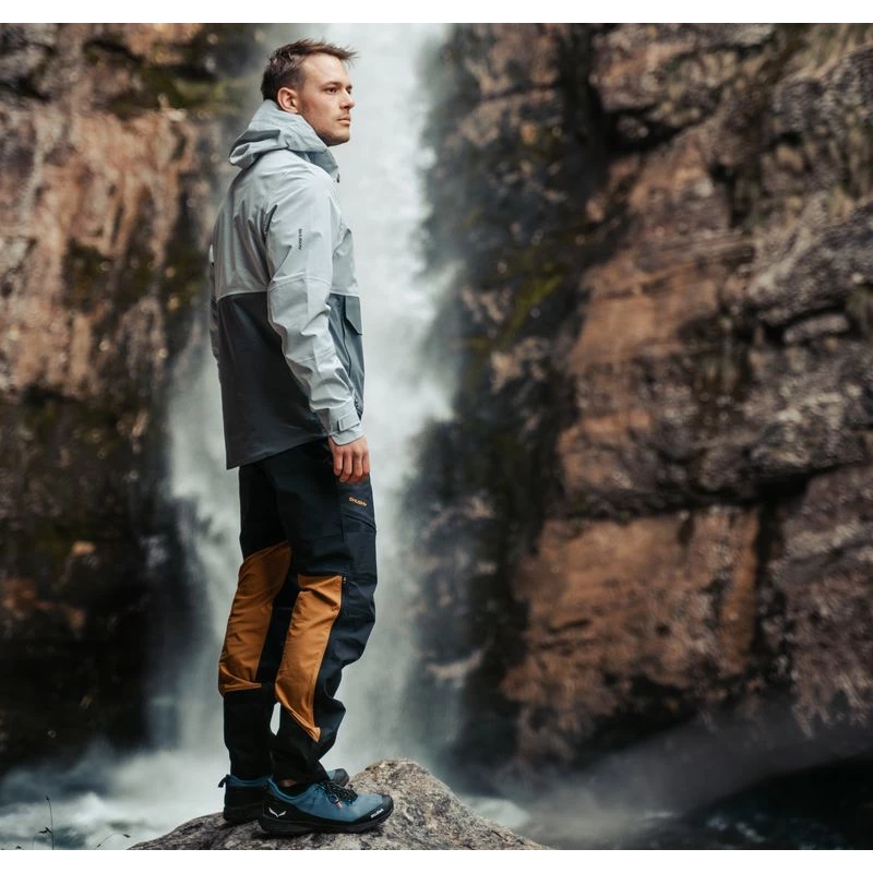 Husky Krony M funktionelle dunkelgrüne Wanderhose