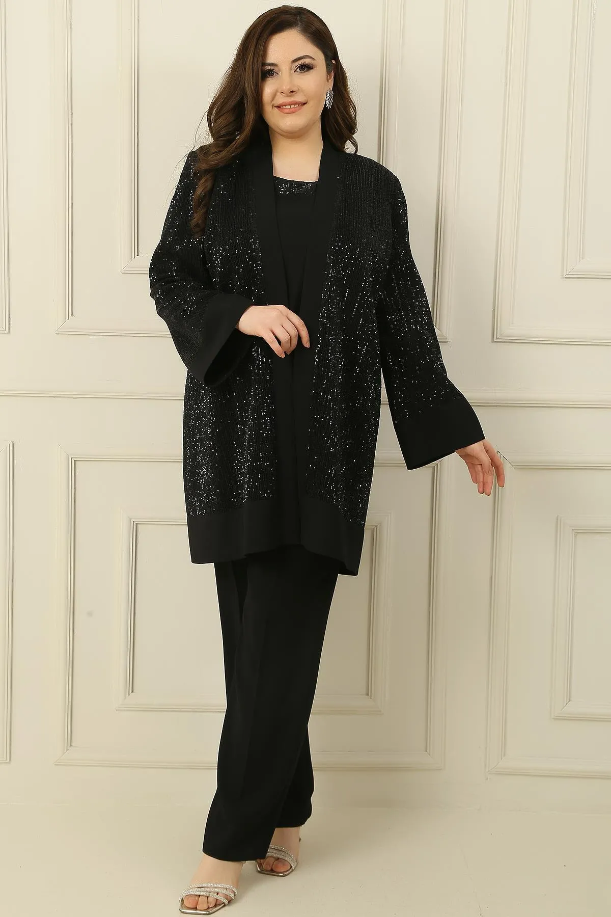 By Saygı  3-teiliges Set in Übergröße mit Jacke, Bluse und Hose mit Paillettendetails