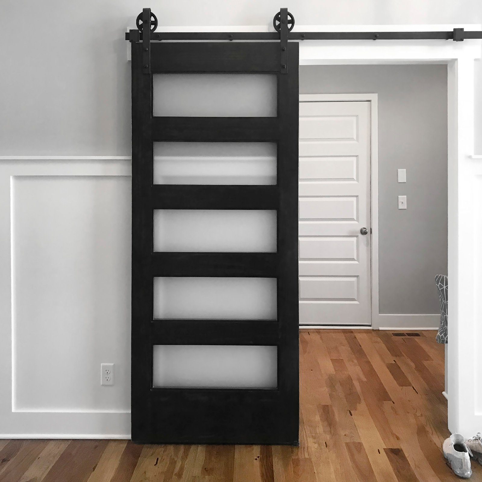 SO-TECH® Schiebetür Schiebetürbeschlag CHAMBER mit Soft-Close schwarz aus Stahl, belastbar bis 100 kg, Komplettset