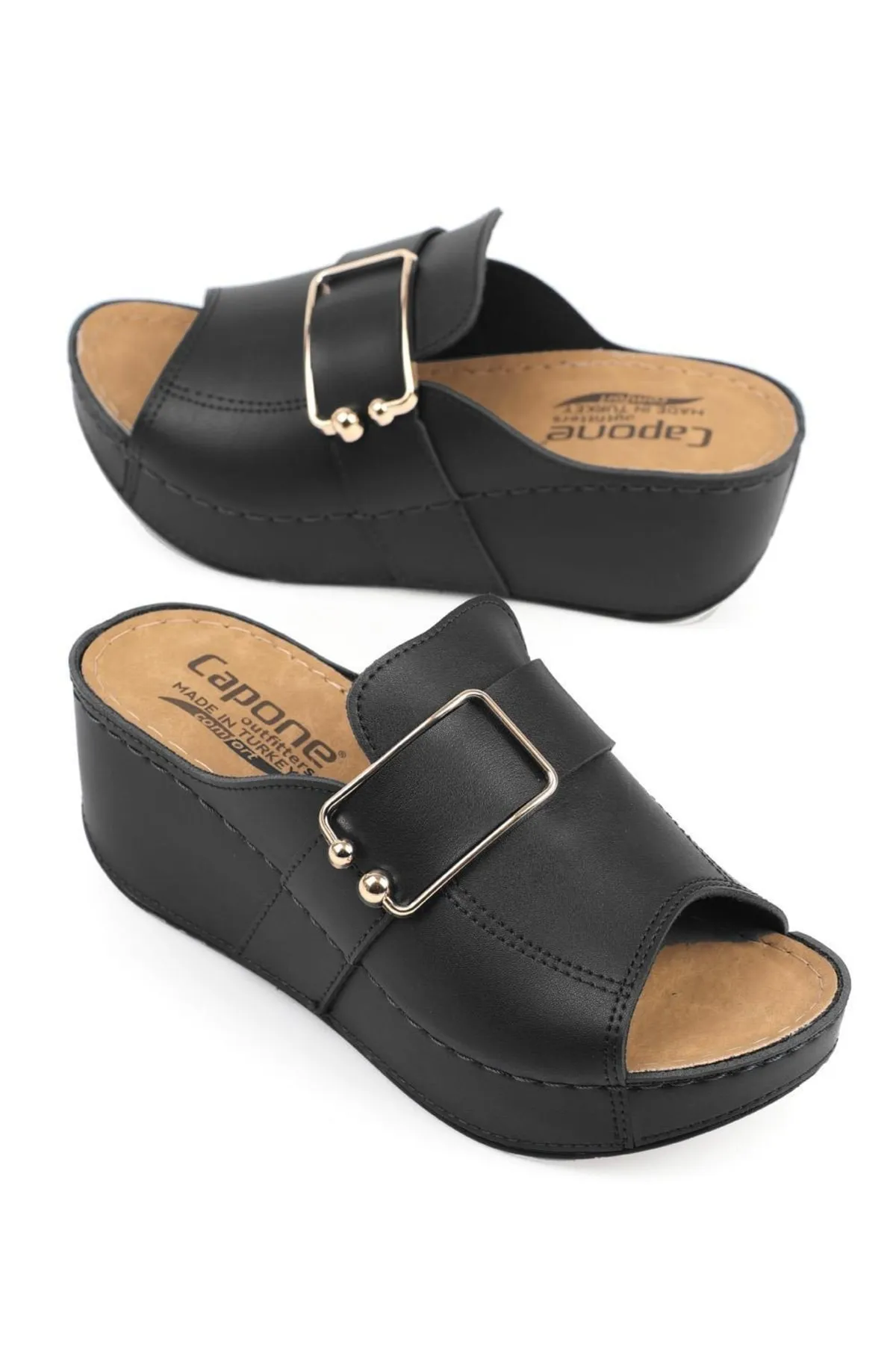 Capone Outfitters  Anatomisch weiche, bequeme Mutterhausschuhe mit Keilabsatz