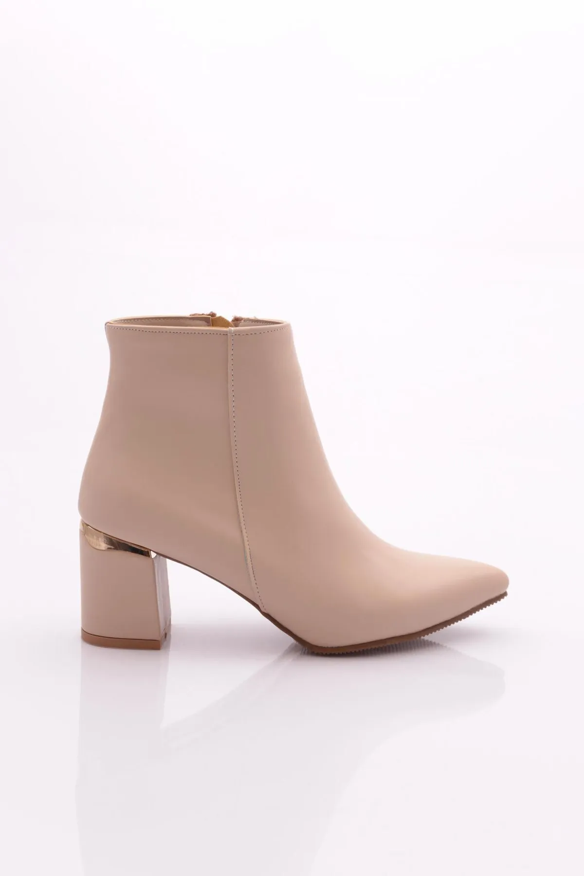 DGN  Pm09-k5001 Stiefel mit Absatz für Damen - Hautfarben