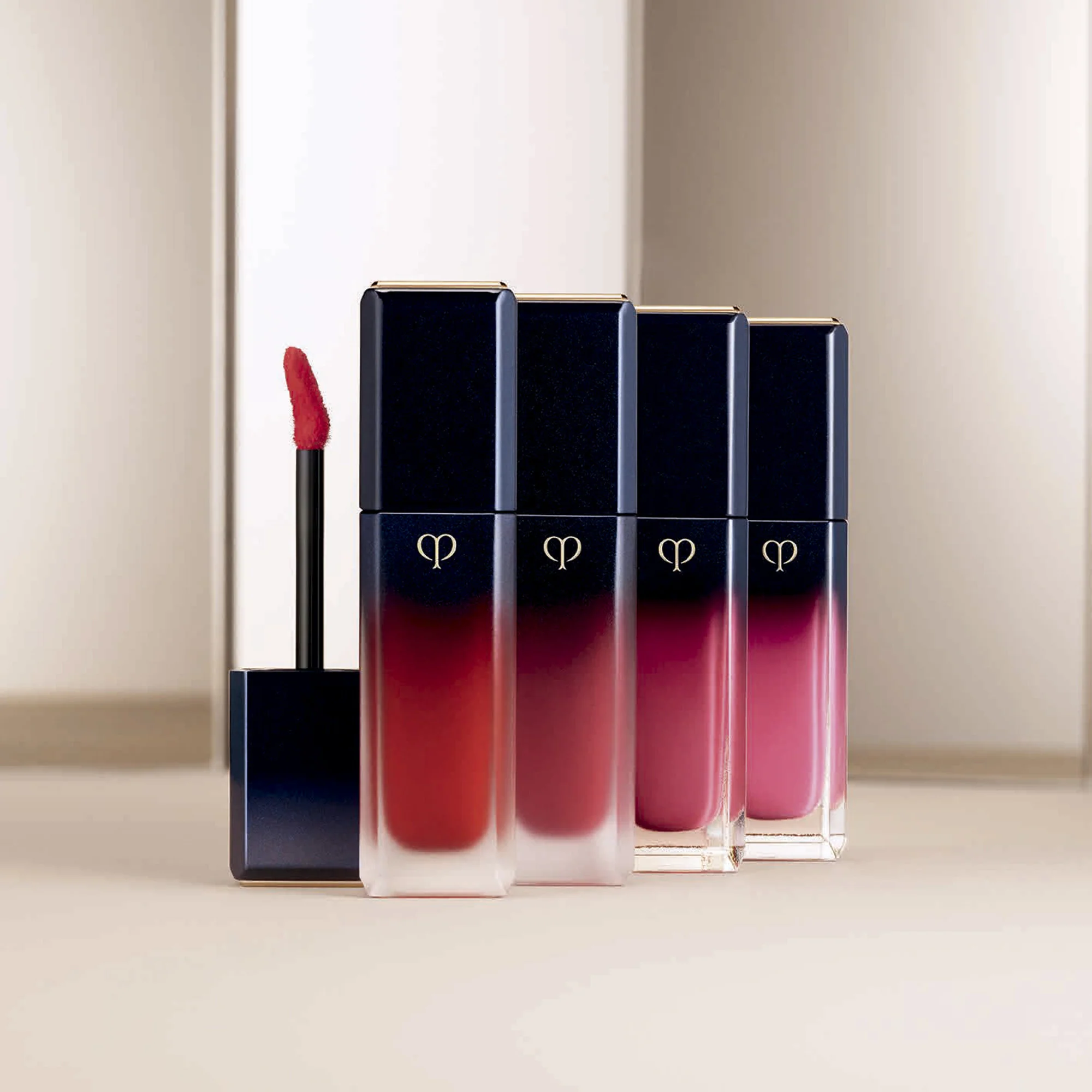 Radiant Liquid Rouge Shine Lippenstift – Leuchtender Lippenstift