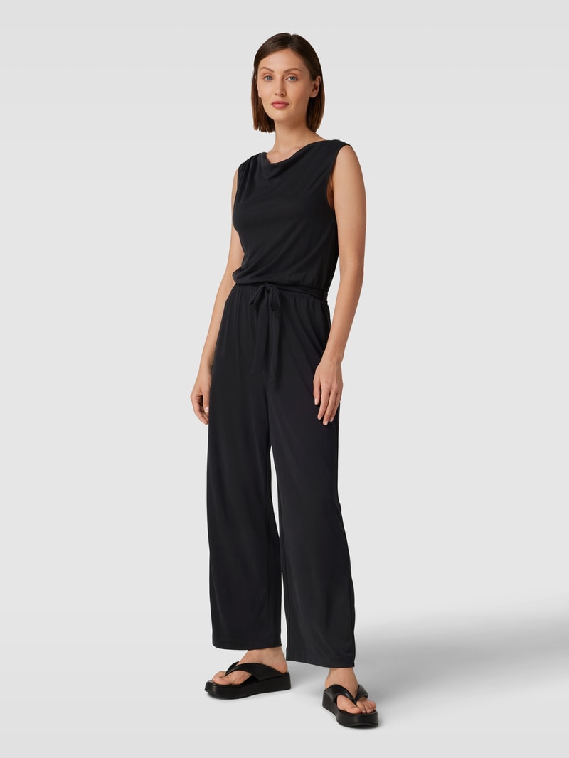 Jumpsuit mit Bindegürtel in schwarz