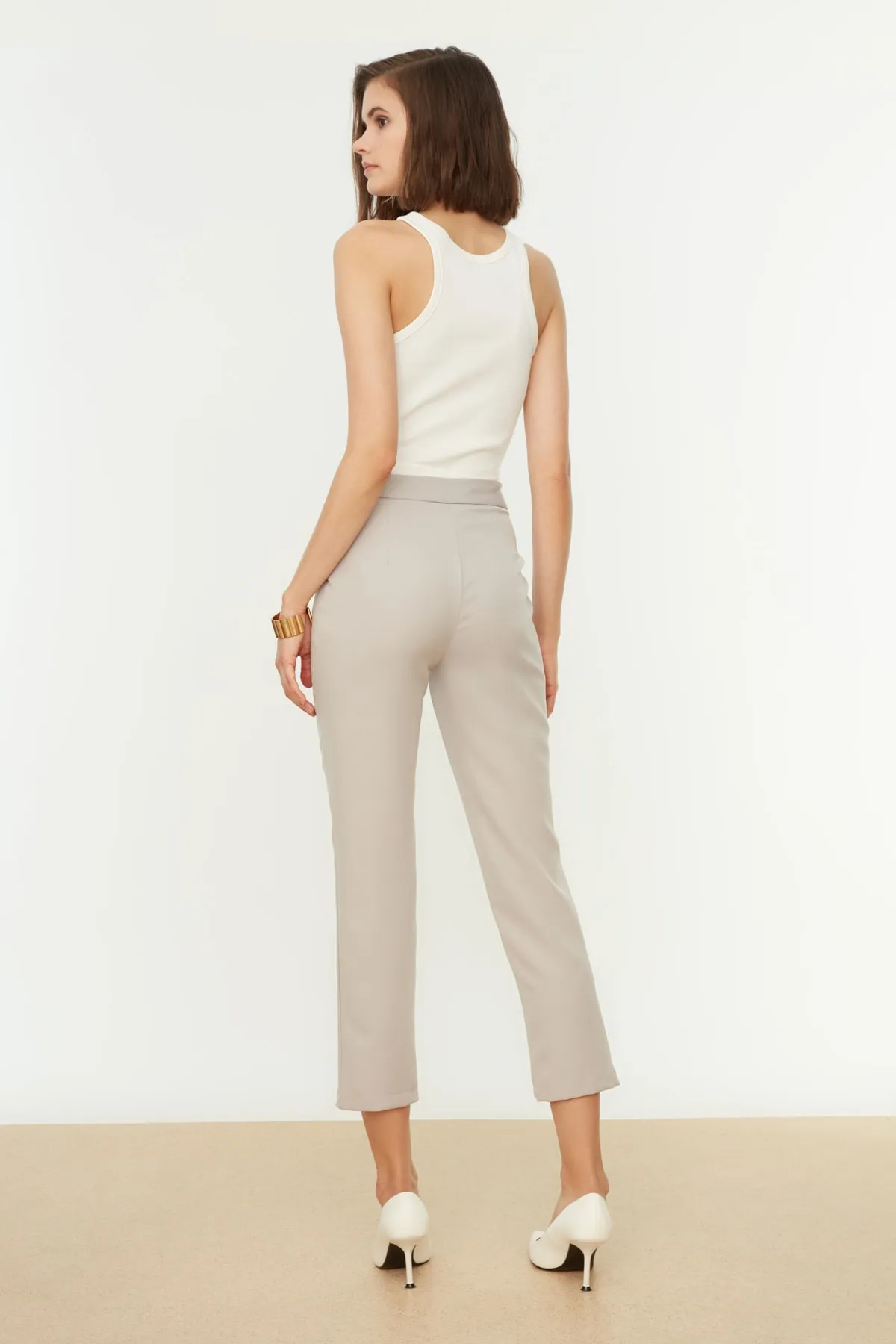 Trendyol Collection  Graue gewebte Zigarettenhose TWOSS20PL0075