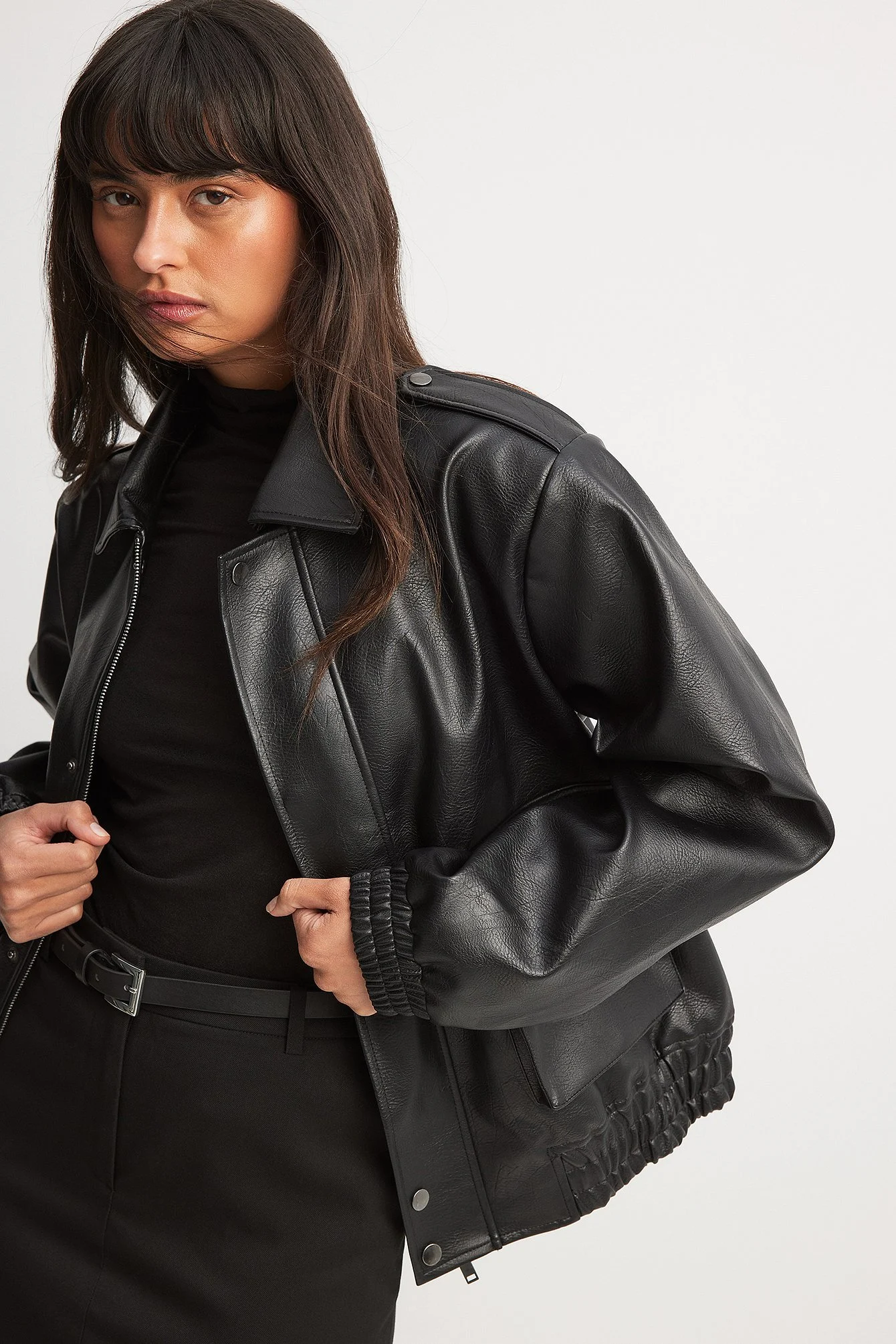 Oversized-Jacke aus PU mit Taschendetail