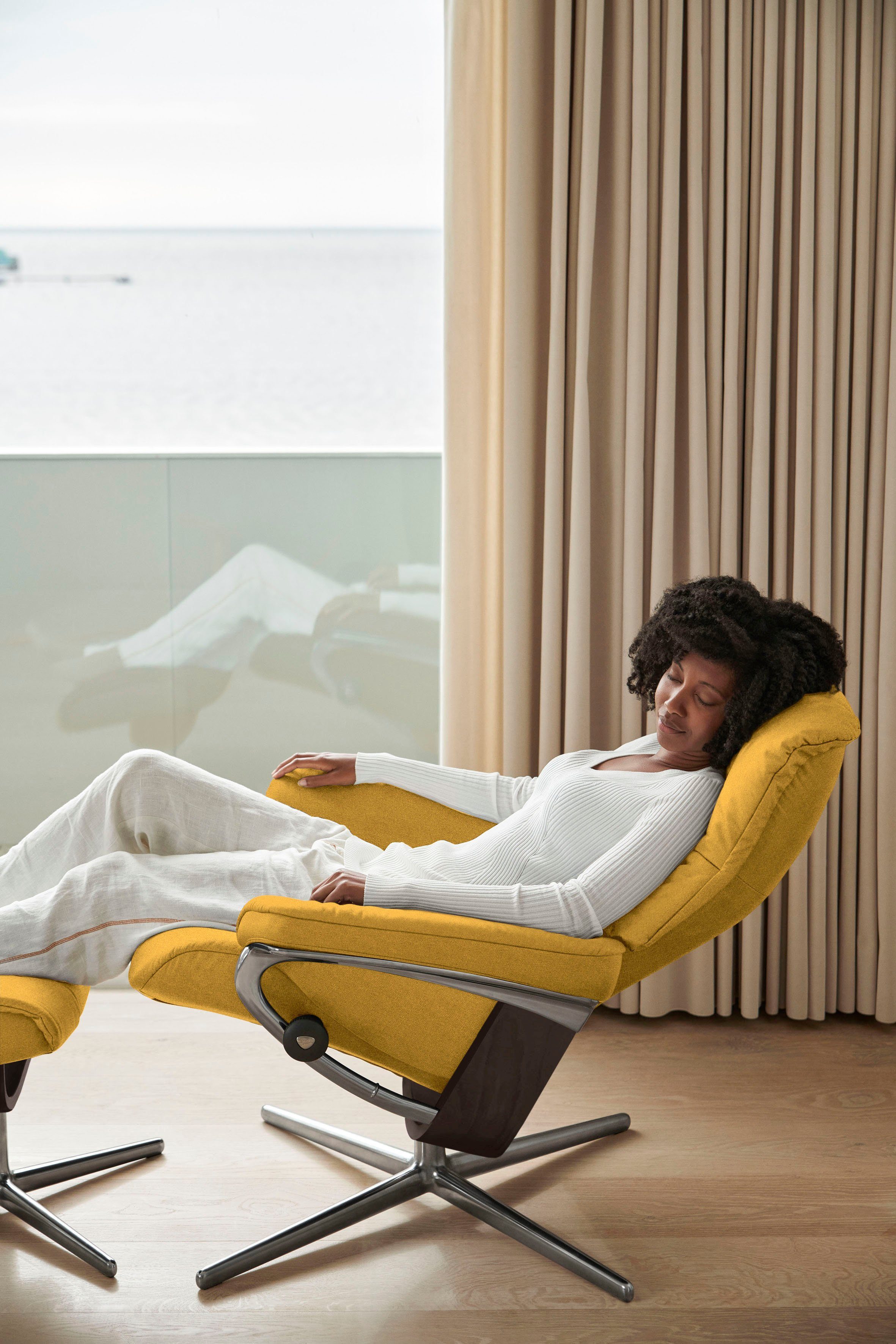Stressless® Relaxsessel Mayfair, mit Cross Base, Größe S, M & L, Holzakzent Wenge
