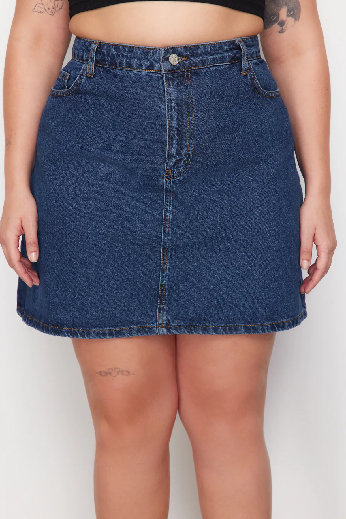Trendyol Curve  Blauer Jeansrock in A-Form mit hoher Taille TBBAW23AZ00042