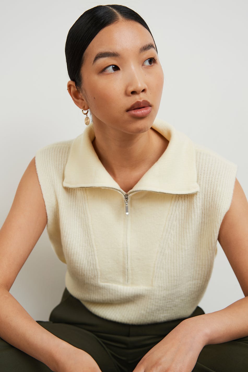 Lena knitted vest