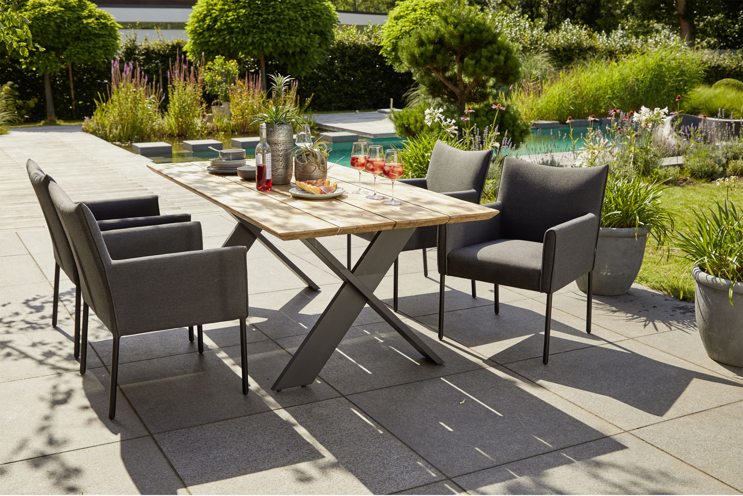 OUTDOORGartentisch