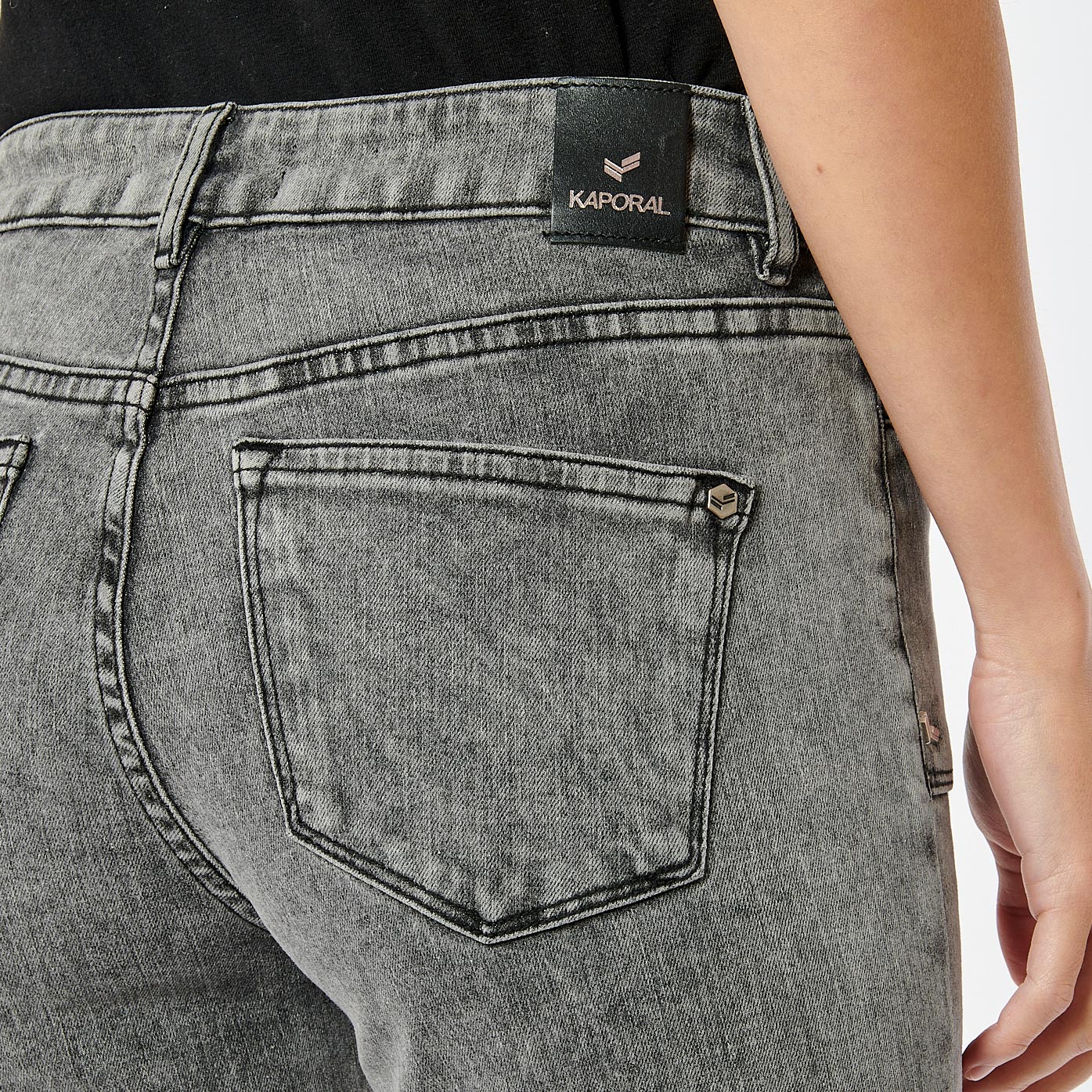 LUCKY  Jean bootcut gris Femme