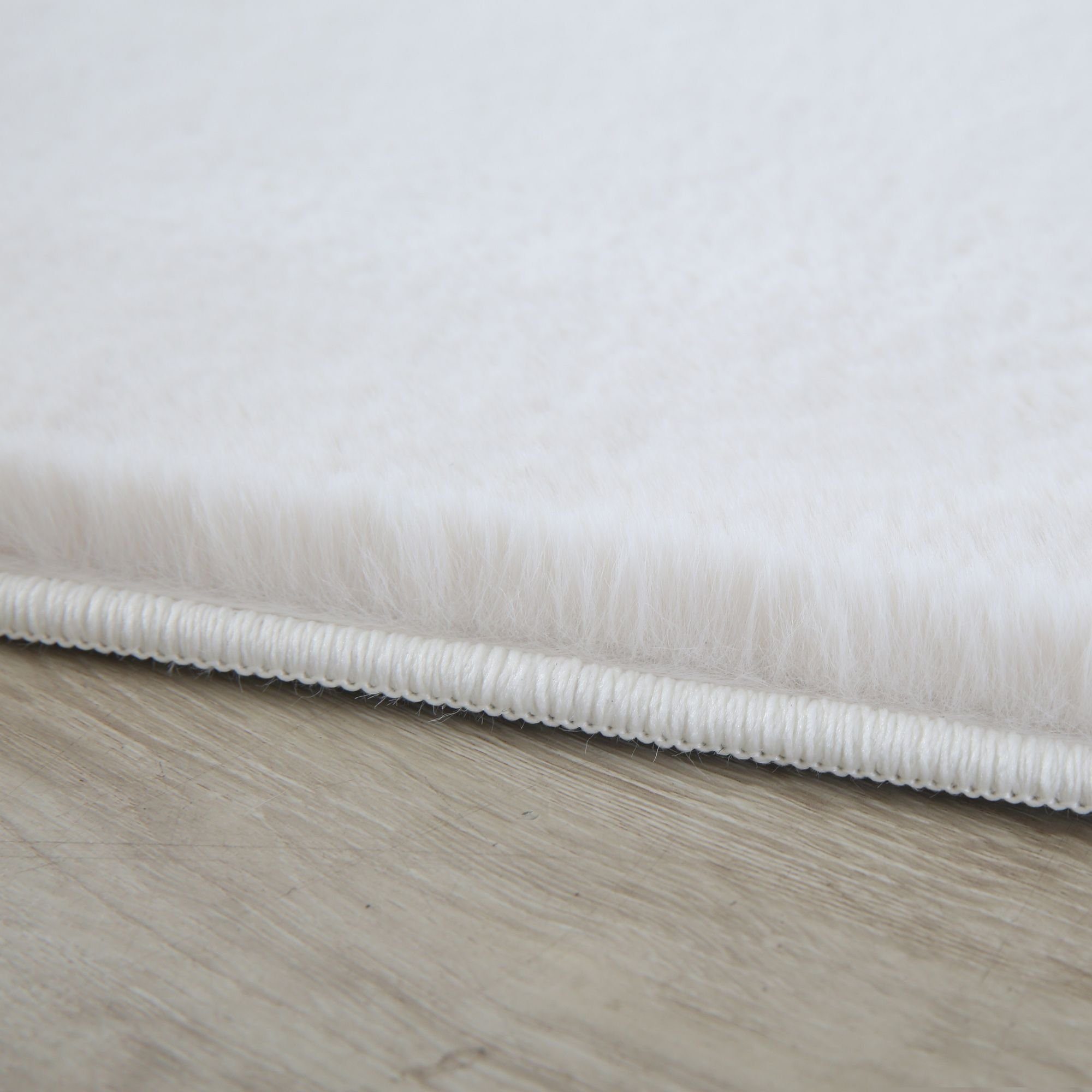 Fellteppich Unicolor - Einfarbig, Carpetsale24, Läufer, Höhe: 20 mm, Teppich Wohnzimmer Einfarbig Shaggy Modern Flauschiger Felloptik Weich