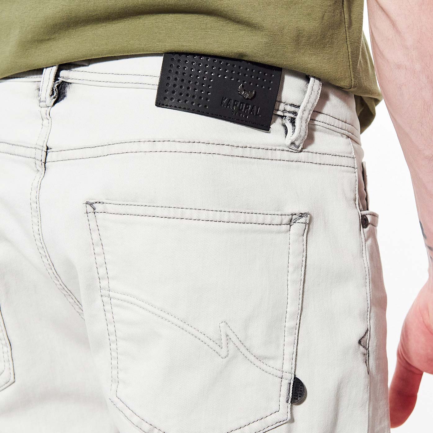 VITO   Bermuda straight en jean Homme