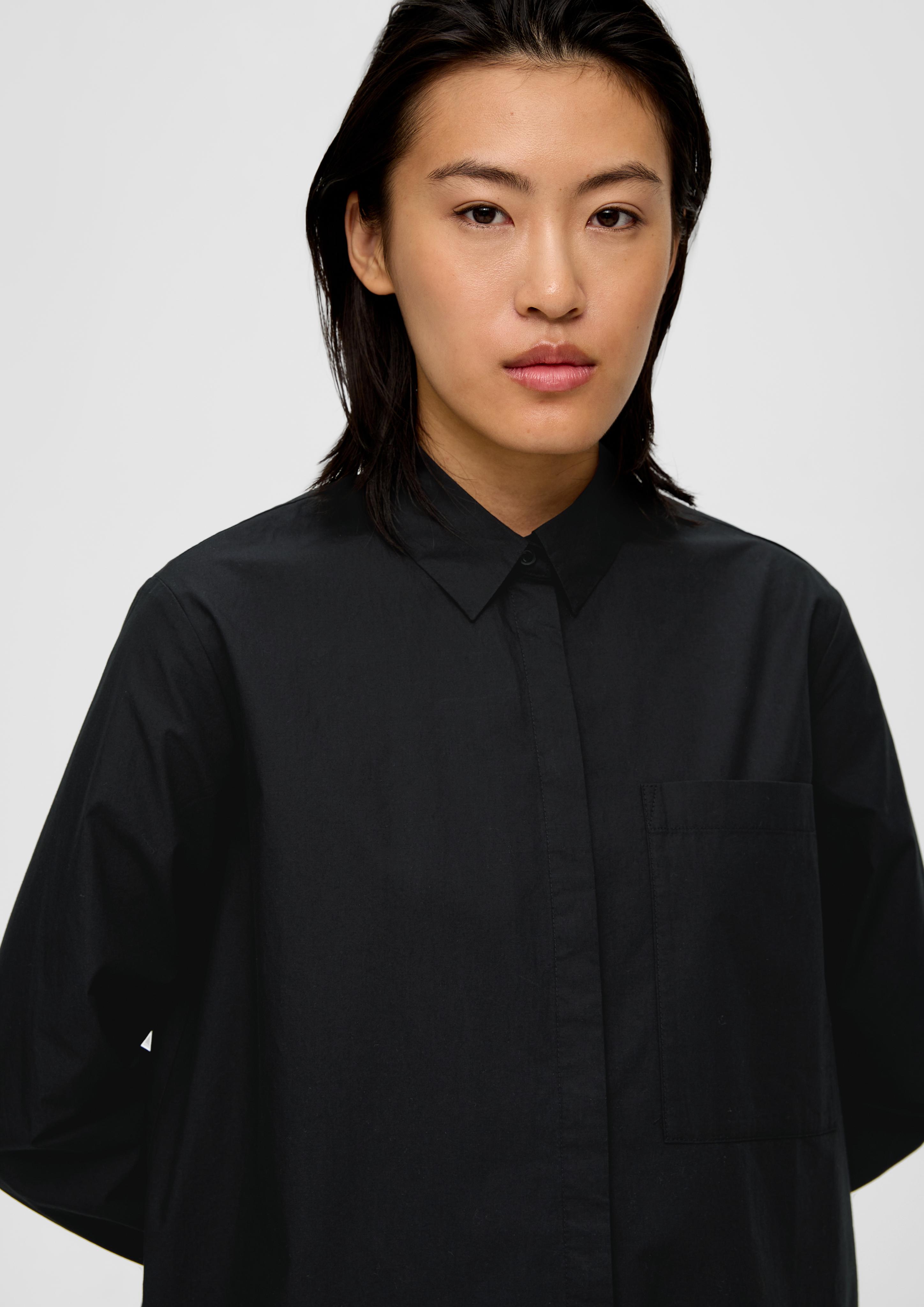 Baumwollbluse mit verlängertem Rückensaum  2139908-9999
