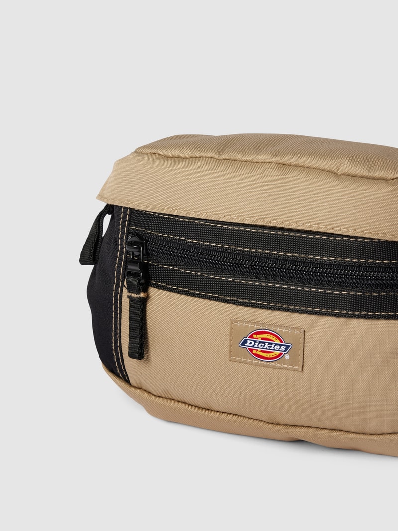 Bauchtasche mit Label-Patch Modell 'ASHVILLE' in khaki