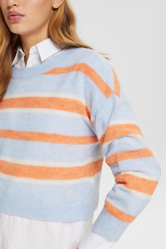 Strickpullover mit Streifen