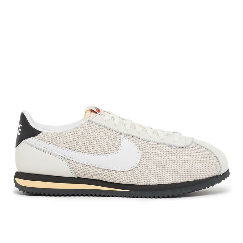 NIKE Cortez 