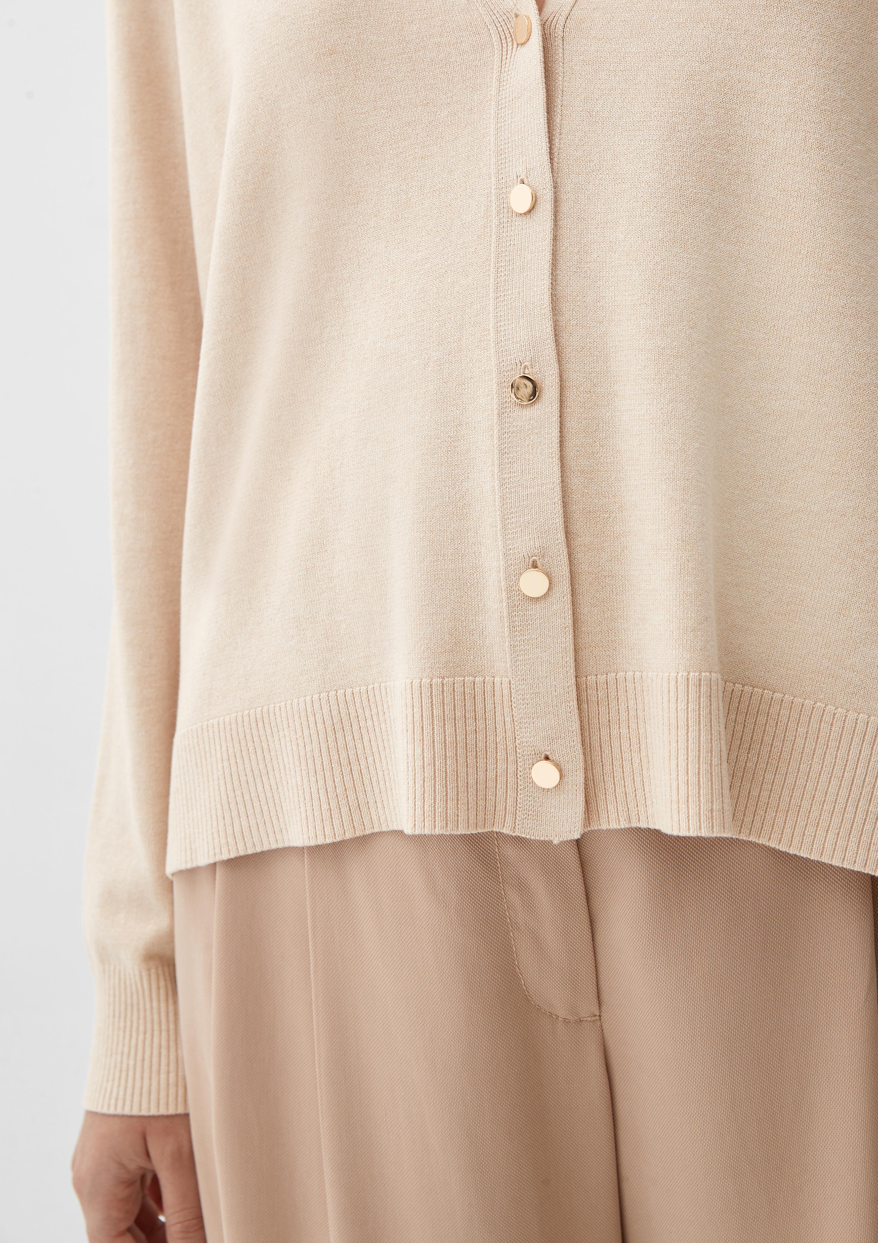 Strickjacke aus Viskosemix  2125694-81W0