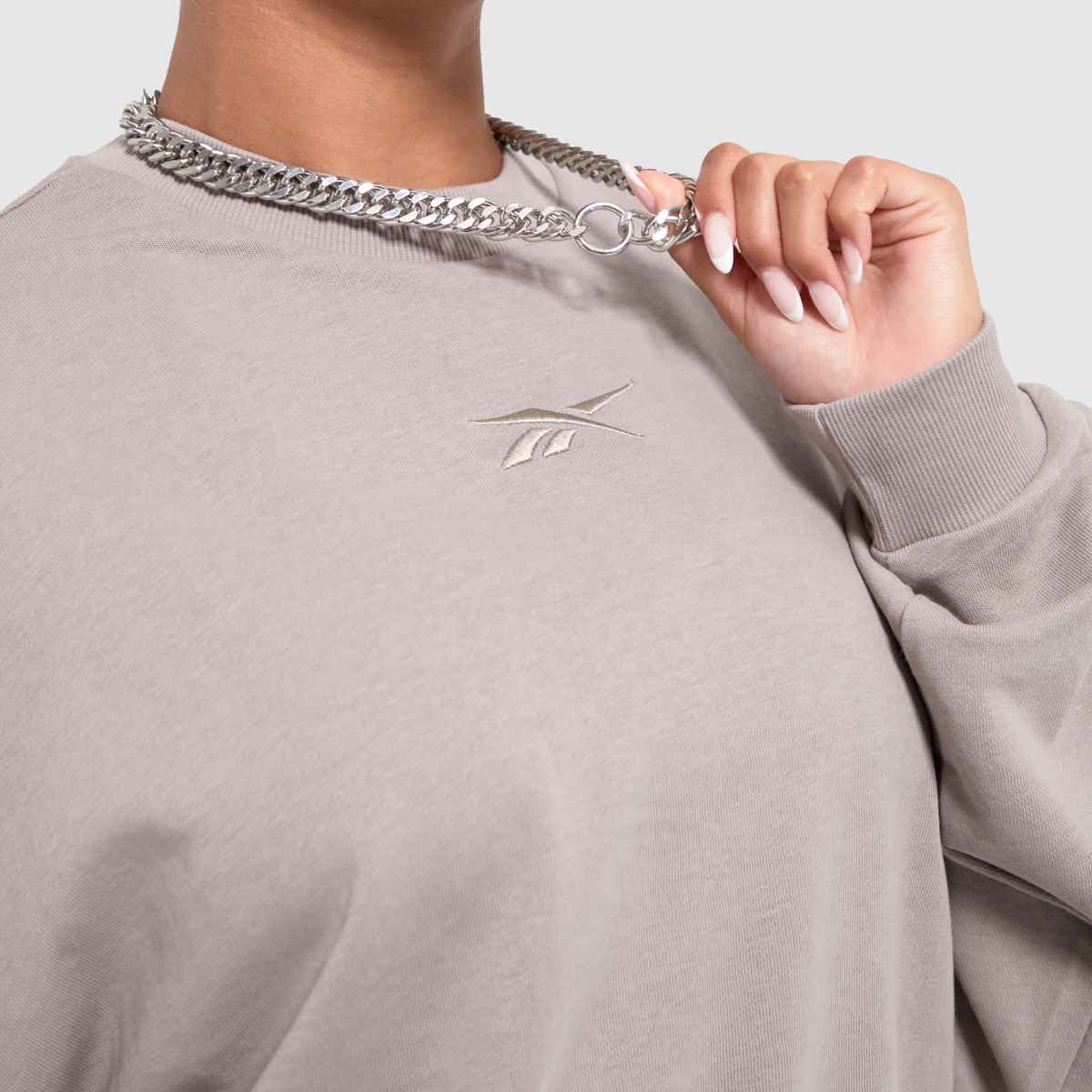 Šedá mikina Reebok s volánky a krátkým rukávem