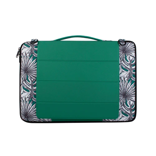 Midtown 15/16 inch laptop sleeve, light blue